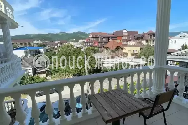 «Ласточкино гнездо»