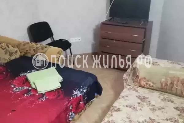 «Под пальмами»