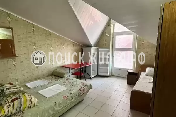 «Венецианский двор»