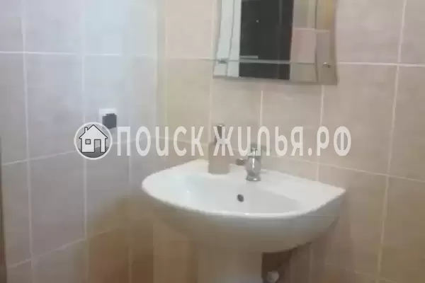 «На Азове»