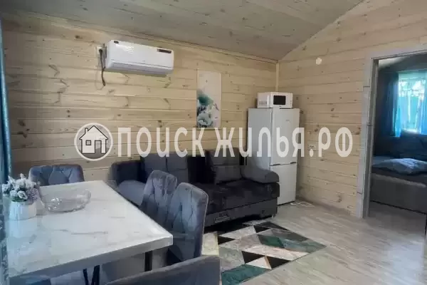 «250 метров от моря»