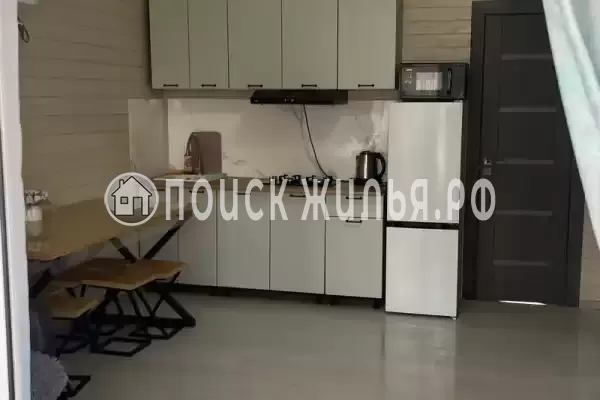 «250 метров от моря»