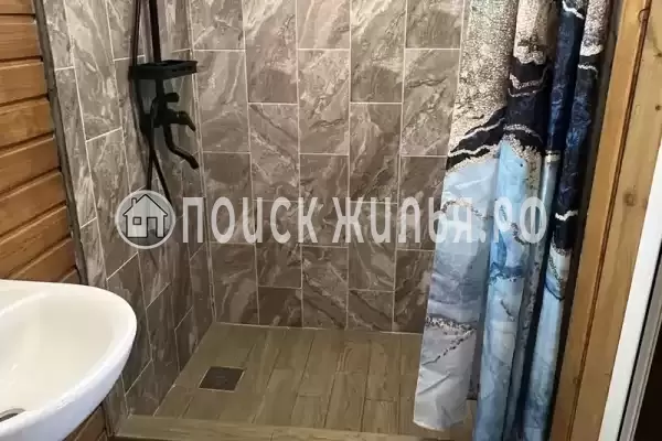 «250 метров от моря»