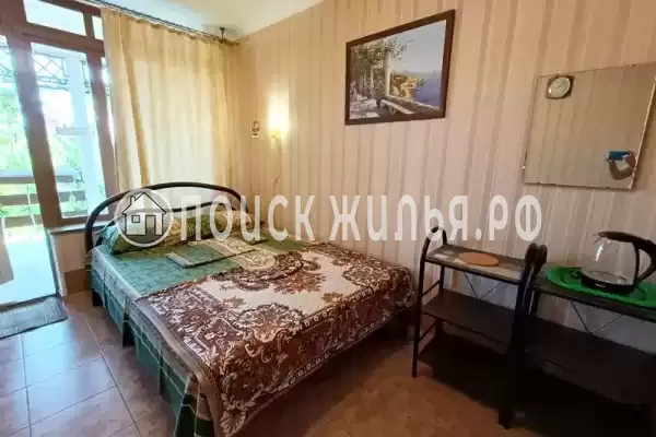 «Тихий дворик в бетте» «Тихий дворик в бетте»