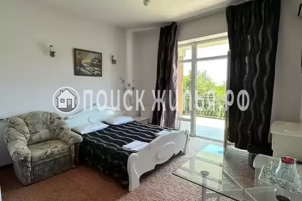 «Пани София»