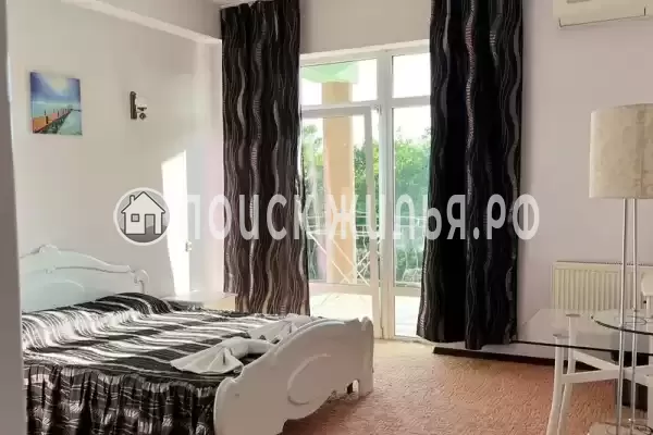 «Пани София»