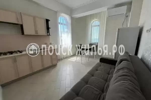 «Вернисаж» «Вернисаж»