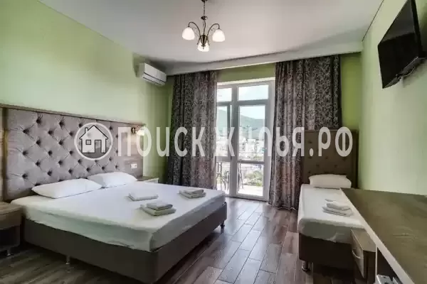 Гостиница «Hotel Royal»