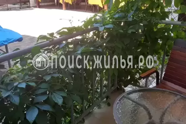 Черноморская, д.4