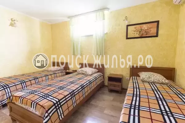 «У Юджина»