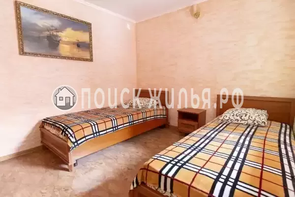 «У Юджина»