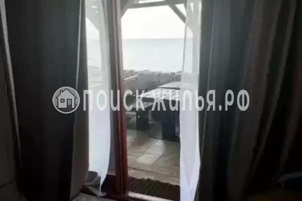 «У Черного моря»