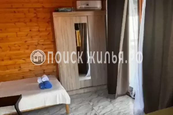 «У Черного моря»