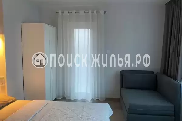 «Под соснами»