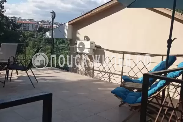 «Кипарисовый дворик»