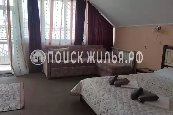 «Зеленый дворик»