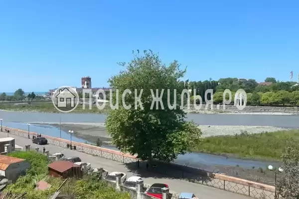 «Набережная»