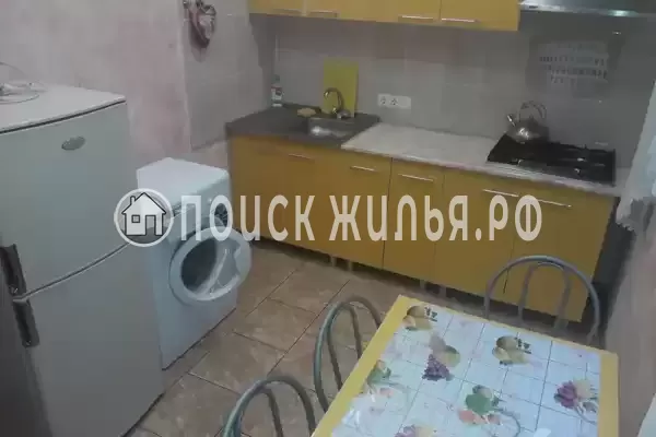 Частный сектор «Двухкомнатные номера-квартиры в частном коттедже»