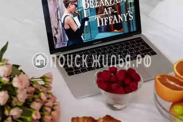 Отель «Skybridge»