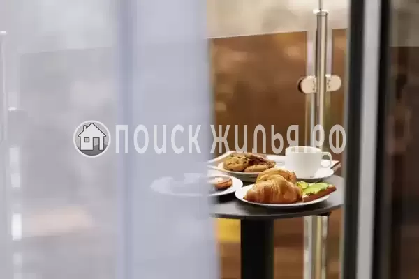 Отель «Skybridge»