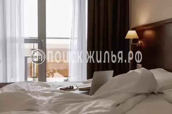 Отель «Skybridge»