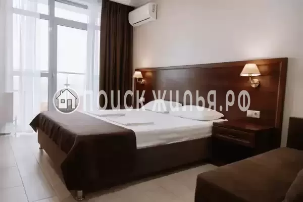 Отель «Skybridge»