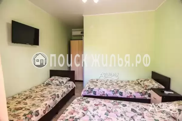 Частный сектор «Номера на Революционной 33»