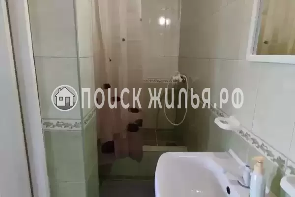 Гостиница «Зеленый дом у маяка»