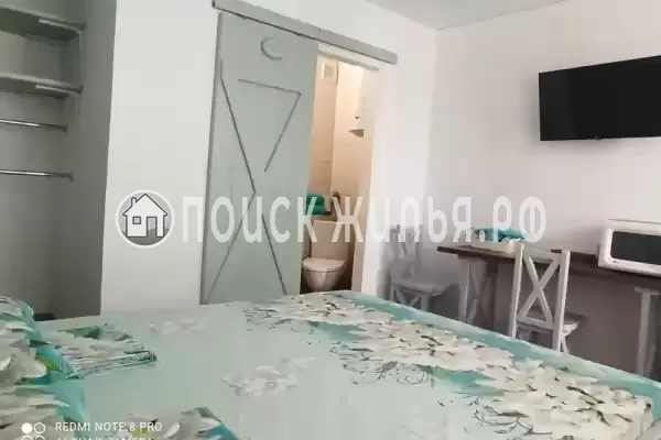 Гостиница «Зеленый дом у маяка»