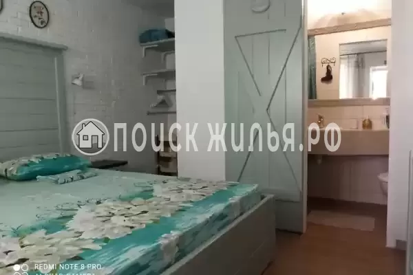 Гостиница «Зеленый дом у маяка»