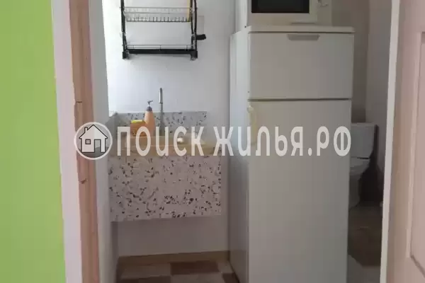 Гостиница «Зеленый дом у маяка»