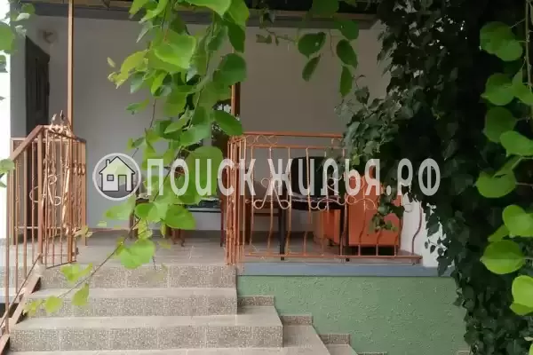 Гостиница «Зеленый дом у маяка»