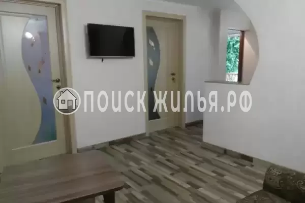 Гостиница «Зеленый дом у маяка»