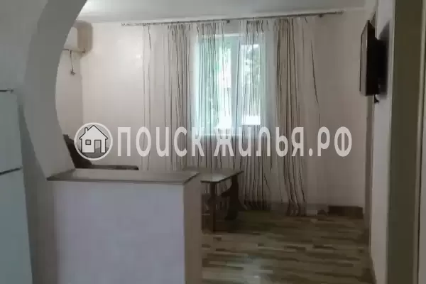 Гостиница «Зеленый дом у маяка»