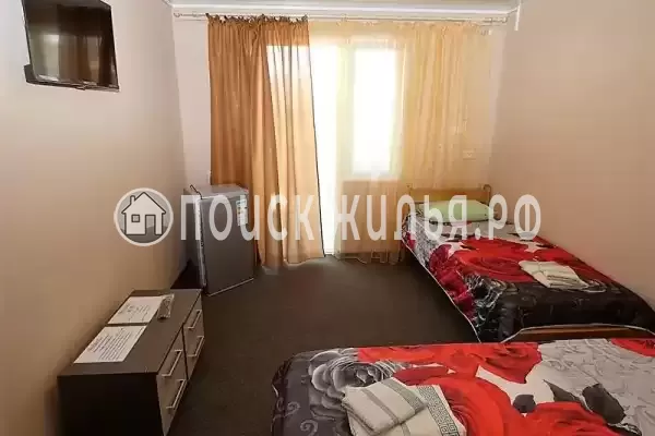 Гостевой дом «Зелёный дворик» Гостевой дом «Зелёный дворик»