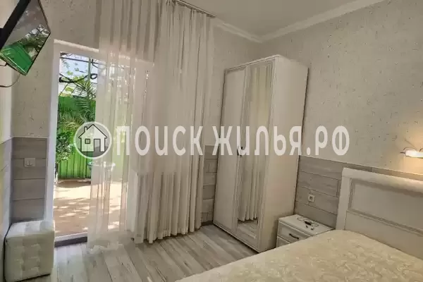 «Глициния»