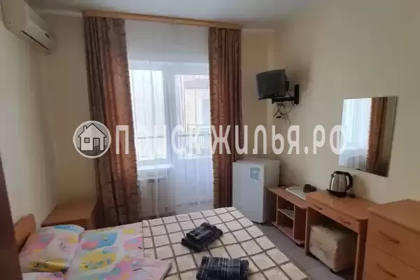 «Янис» «Янис»