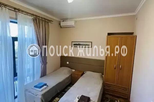 Гостевой дом «Дом в Литфонде» Гостевой дом «Дом в Литфонде»