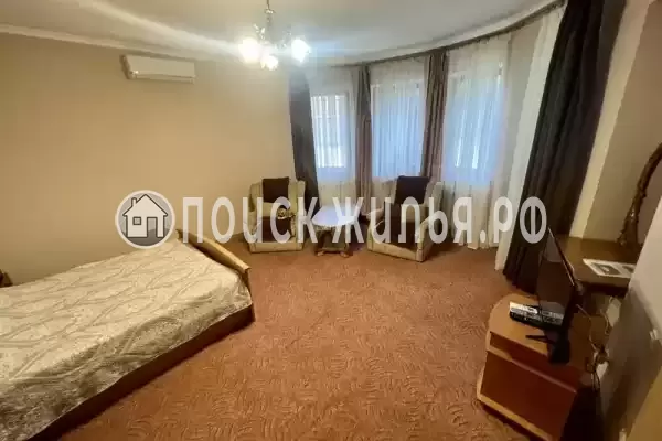 Гостевой дом «Дом в Литфонде» Гостевой дом «Дом в Литфонде»