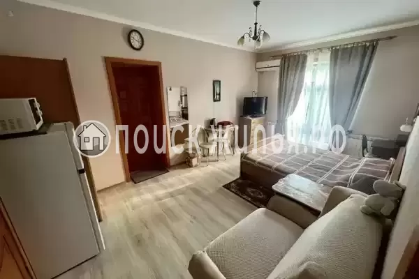 Гостевой дом «Дом в Литфонде» Гостевой дом «Дом в Литфонде»