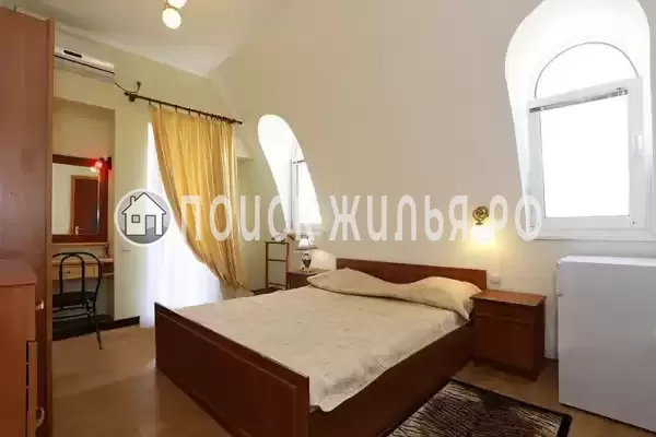 Гостевой дом «Дом в Литфонде» Гостевой дом «Дом в Литфонде»