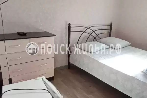 «На Белых Акаций» «На Белых Акаций»