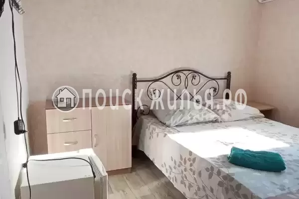 «На Белых Акаций» «На Белых Акаций»