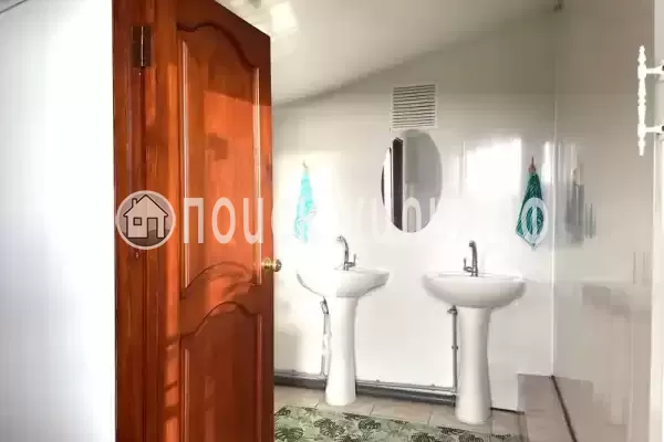 «У Капитана»