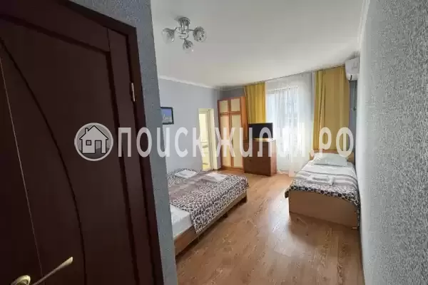 «В Лазаревском» «В Лазаревском»