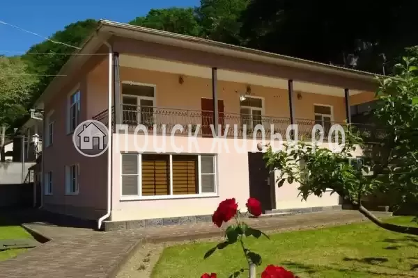 Дом под ключ, Лакербая, д.4