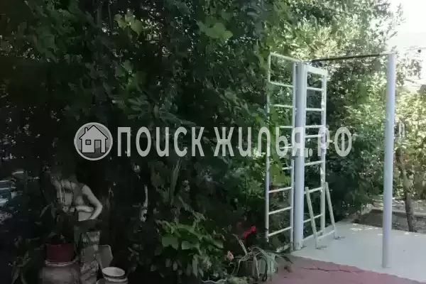 Частный сектор «Дом с садом»