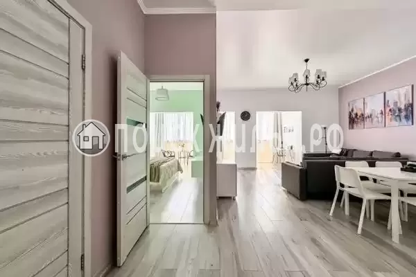 Квартира «В центре (74 м²)» Квартира «В центре (74 м²)»