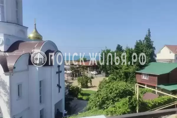 Частный сектор «3-х этажный таунхаус в эко-курорте Тюльпановка»