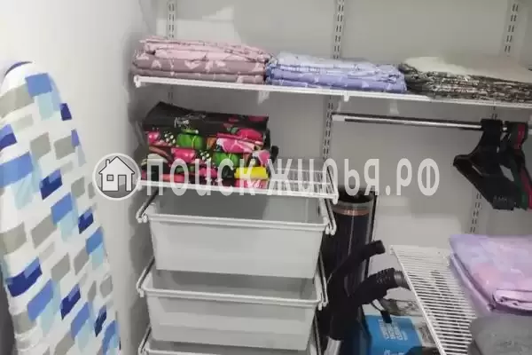 Частный сектор «3-х этажный таунхаус в эко-курорте Тюльпановка»